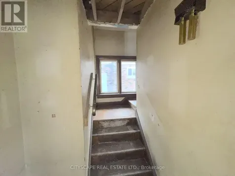 238 Lancaster Street West Kitchener ON N2H 4V1