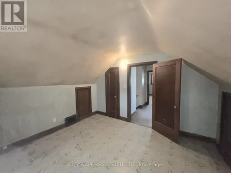 238 Lancaster Street West Kitchener ON N2H 4V1