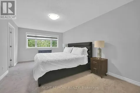 720 Dearborn Ottawa ON K1T 0W3