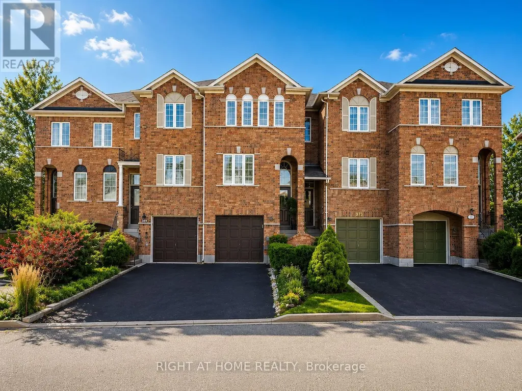 371 Fairgate Way Oakville (wc Wedgewood Creek) ON L6H 6Y1
