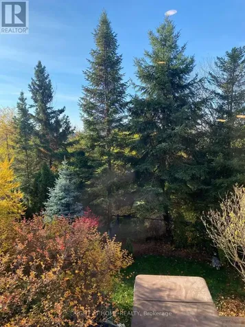 371 Fairgate Way Oakville (wc Wedgewood Creek) ON L6H 6Y1