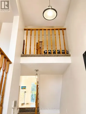 371 Fairgate Way Oakville (wc Wedgewood Creek) ON L6H 6Y1