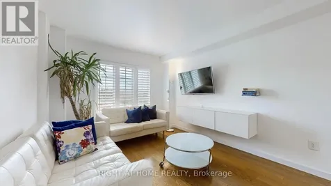 371 Fairgate Way Oakville (wc Wedgewood Creek) ON L6H 6Y1