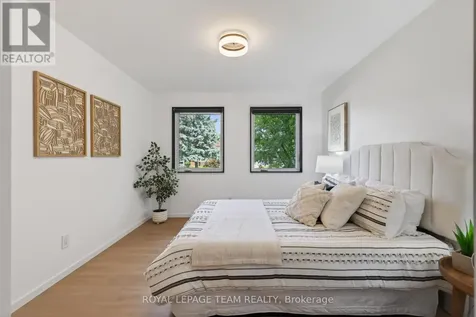 126 David Drive Ottawa ON K2G 2N9