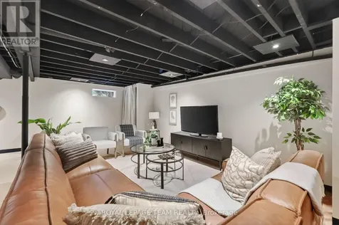 126 David Drive Ottawa ON K2G 2N9