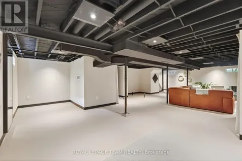 126 David Drive Ottawa ON K2G 2N9