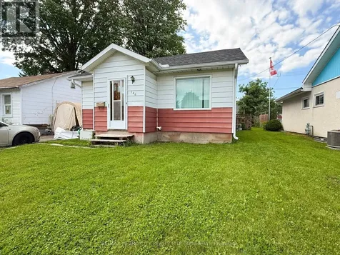 146 Cameron Avenue Renfrew ON K7V 3V5