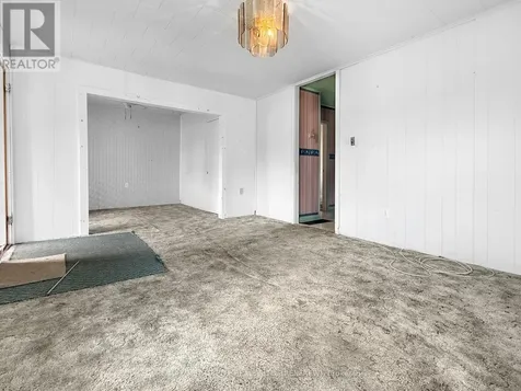 146 Cameron Avenue Renfrew ON K7V 3V5
