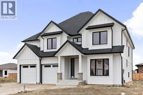 1220 Campana Crescent Lakeshore ON N8L 0K4