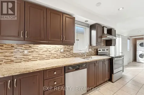 956 Gold Crescent Ottawa ON K2B 8C5