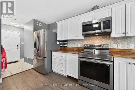 281 Bristow Dr Drive Montague ON K7A 5B8