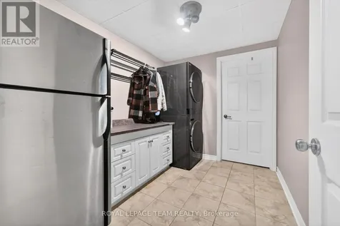281 Bristow Dr Drive Montague ON K7A 5B8