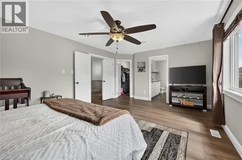 127 Cook Street Binbrook ON L0R 1C0