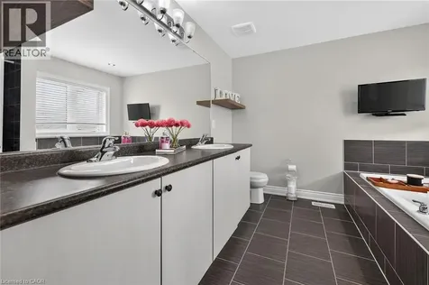 127 Cook Street Binbrook ON L0R 1C0