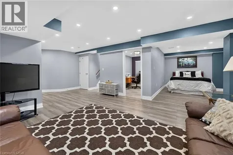 127 Cook Street Binbrook ON L0R 1C0