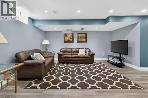 127 Cook Street Binbrook ON L0R 1C0