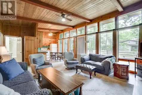 34 Quesnelle Drive Tiny ON L9M 0N3