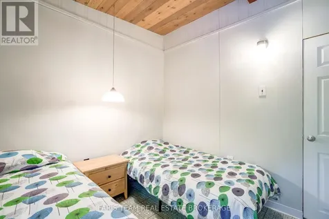 34 Quesnelle Drive Tiny ON L9M 0N3
