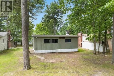 34 Quesnelle Drive Tiny ON L9M 0N3