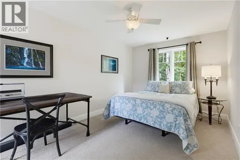 339 Smith Avenue Burlington ON L7R 2T9