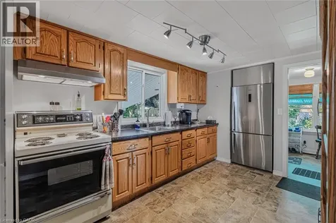 124 Orchard Avenue Simcoe ON N3Y 3H3