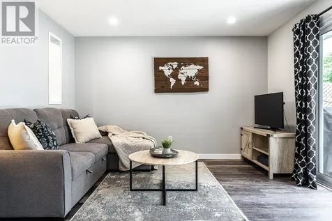112 Kathryn Crescent Stratford ON N5A 2Y7