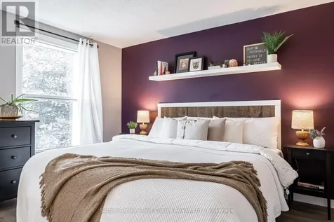 112 Kathryn Crescent Stratford ON N5A 2Y7