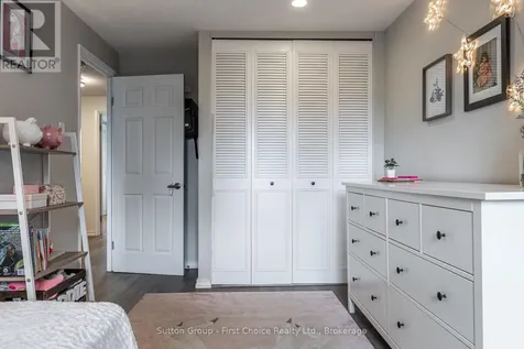 112 Kathryn Crescent Stratford ON N5A 2Y7