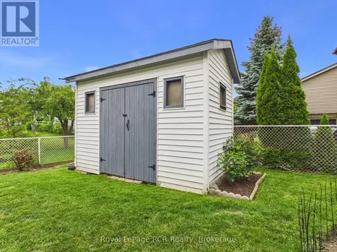757 Mackendrick Drive Kincardine ON N2Z 3A4