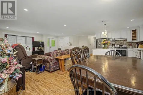 64 Loucks Road Seguin ON P2A 0B2