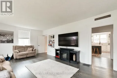 219 Sunset Drive St. Thomas ON N5R 3C2