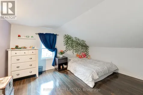 219 Sunset Drive St. Thomas ON N5R 3C2