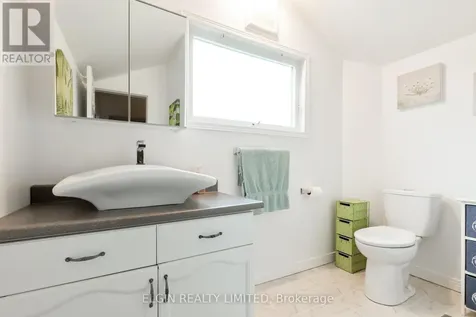 219 Sunset Drive St. Thomas ON N5R 3C2