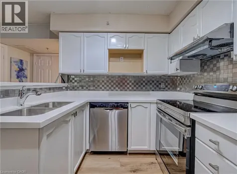 1490 Bishops Gate Oakville ON L6M 4N3