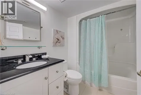 1490 Bishops Gate Oakville ON L6M 4N3
