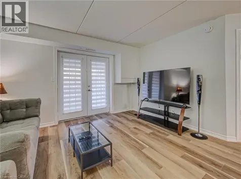 1490 Bishops Gate Oakville ON L6M 4N3