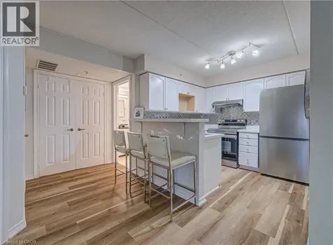 1490 Bishops Gate Oakville ON L6M 4N3