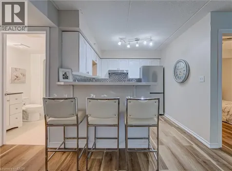 1490 Bishops Gate Oakville ON L6M 4N3