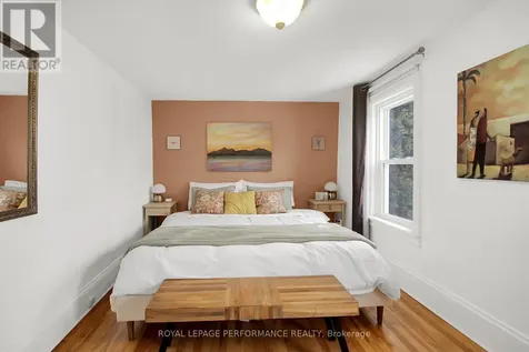 345 Tweedsmuir Avenue Ottawa ON K1Z 5N3