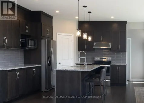 305 Oxer Place Ottawa ON K2V 0C6