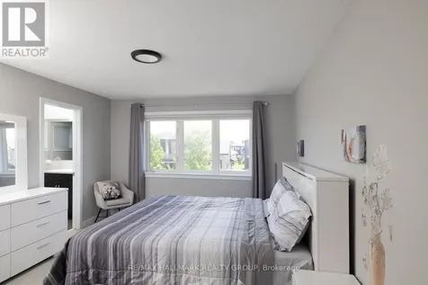 305 Oxer Place Ottawa ON K2V 0C6