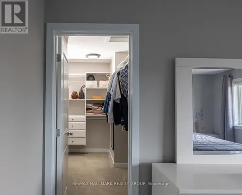 305 Oxer Place Ottawa ON K2V 0C6