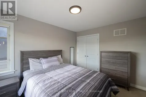 305 Oxer Place Ottawa ON K2V 0C6