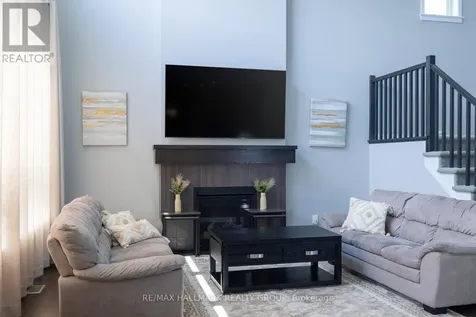 305 Oxer Place Ottawa ON K2V 0C6