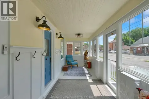 17 Lowe Street Chatham ON N7L 1J6