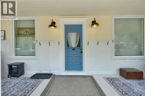 17 Lowe Street Chatham ON N7L 1J6