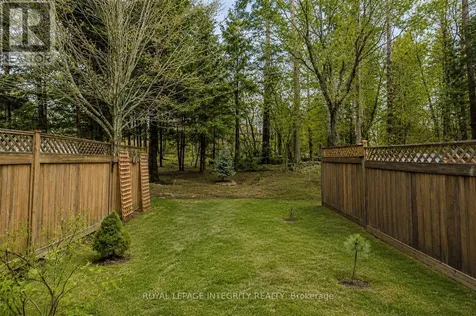 15 Peterson Place Ottawa ON K2L 4A8