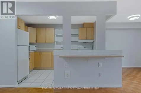 665 Bathgate Drive Ottawa ON K1K 3Y4
