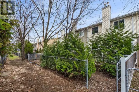 1152 Des Forets Avenue Ottawa ON K1C 5K6