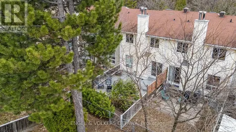 1152 Des Forets Avenue Ottawa ON K1C 5K6